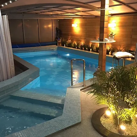 Apartament Z Prywatnym, Krytym Basenem * Сопот