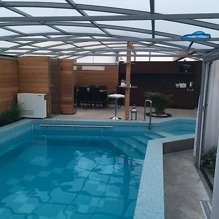 Z Prywatnym, Krytym Basenem Apartman Sopot