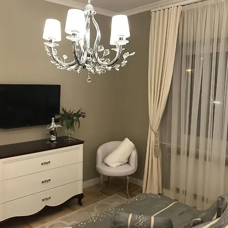 Apartament Z Prywatnym, Krytym Basenem *