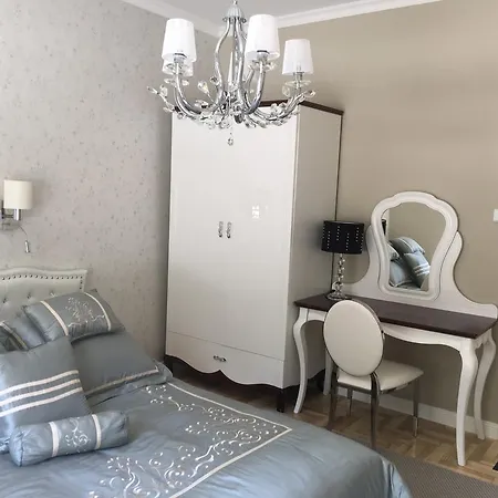 דירה Z Prywatnym, Krytym Basenem סופוט