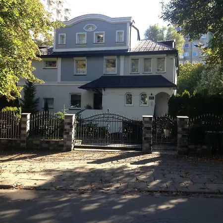 דירה Z Prywatnym, Krytym Basenem