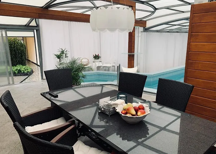 Apartman Z Prywatnym, Krytym Basenem *