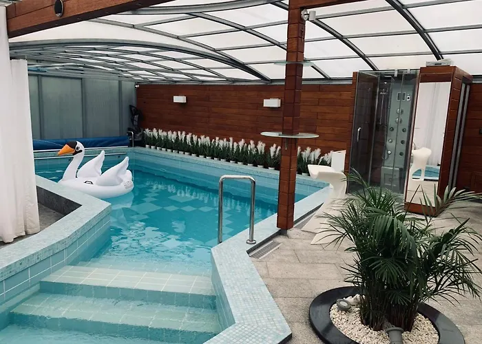 דירה Z Prywatnym, Krytym Basenem סופוט