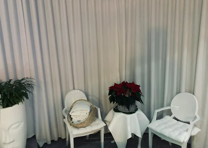 Z Prywatnym, Krytym Basenem * 소포트