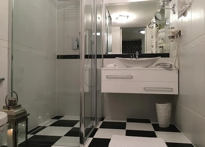 아파트 Z Prywatnym, Krytym Basenem *