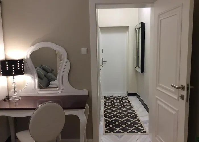 Z Prywatnym, Krytym Basenem Apartman Sopot