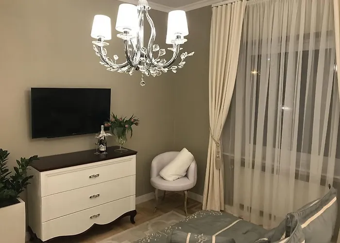 Z Prywatnym, Krytym Basenem *