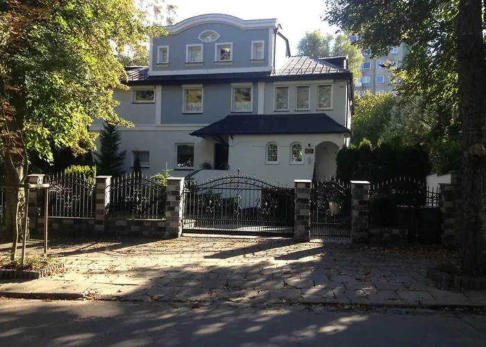 דירה Z Prywatnym, Krytym Basenem